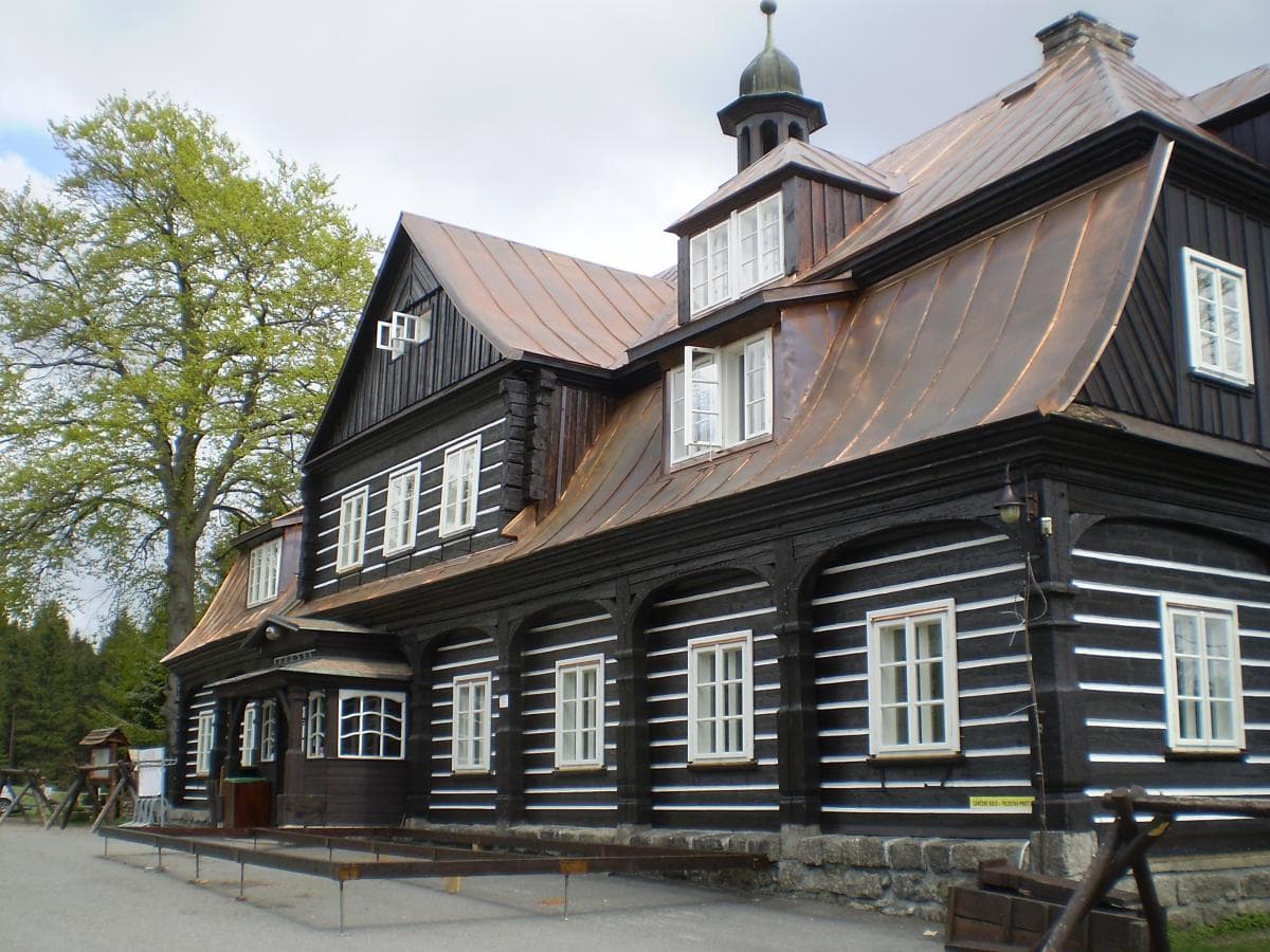 Lazura na dřevo HERBOL - OFFENPORIG vítězí v laboratorních testech i v horském prostředí (Jizerské hory, 2018-19)